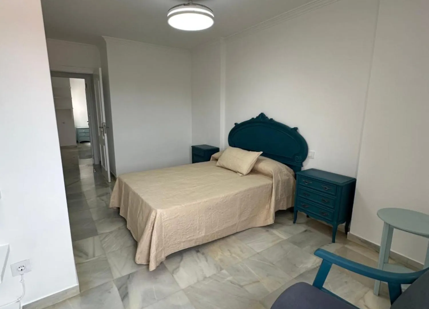 Apartamento Estadio 5 Habitaciones Y Capacidad 9 Personas Cerca Del Centro, Del Estadio Y Estacion De Trenes Y De Autobuses, Con Facil Aparcamiento En La Misma Calle Jerez de la Frontera 0*,